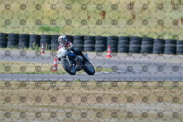 26bc03-0435 | markuskiefer.com - Realisiert mit Pictrs.com