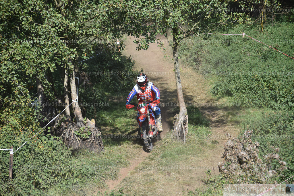 DSC_0152 | Sportfotografie , Motorsport, Motoross, Reitsport, Mointainbike, Enduro,
Landschaft , Outdoor, Eventfotografie, Landschaft, Bilder online bestellen - Realisiert mit Pictrs.com