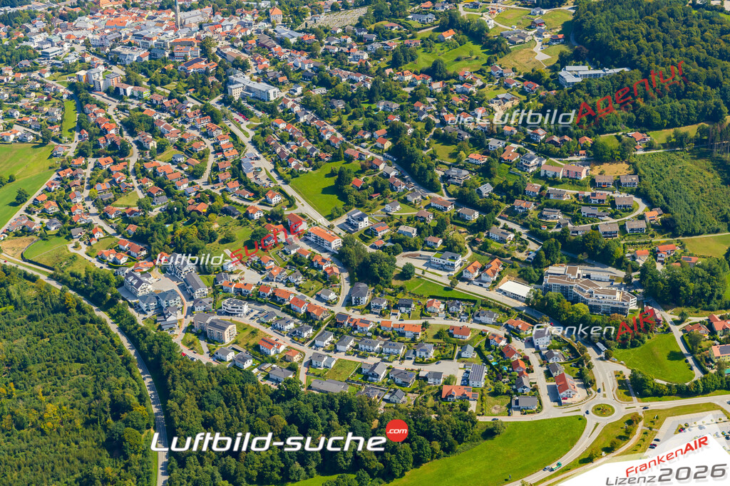 Luftaufnahme von Waldkirchen - Die Luftaufnahme wurde 2025 vom UL-Flugzeug heraus erstellt ( keine Drohne ) - Hochauflösende Luftaufnahme - für professionelle Ausdrucke geeignet. Die Geschenkidee !Mit Lizenz und Bildrechte bestellbar