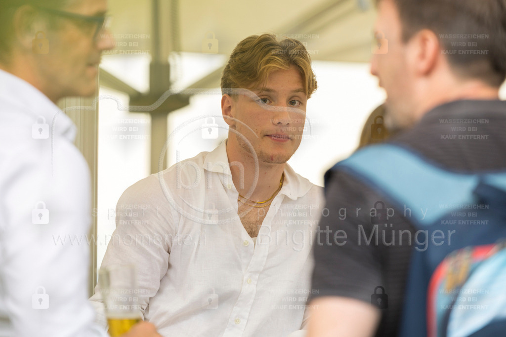 FeusiDiplomfeier_R6II3128 | Brigitte Münger / bmsportphotography - Realisiert mit Pictrs.com