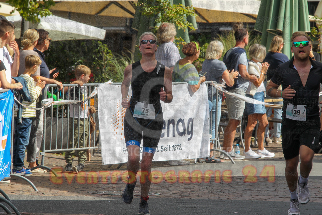 250824_1249_EV4_9514 | Sportfotografie im Rhein-Sieg Kreis, Köln, Bonn, NRW, Rheinland Pfalz, Hessen, etc. Unser Tätigkeitsfeld umfasst den Laufsport vom Volkslauf über den Marathon, Duathlon, Triathon bis zum Ultralauf wie Kölnpfad Ultra oder Schindertrail.