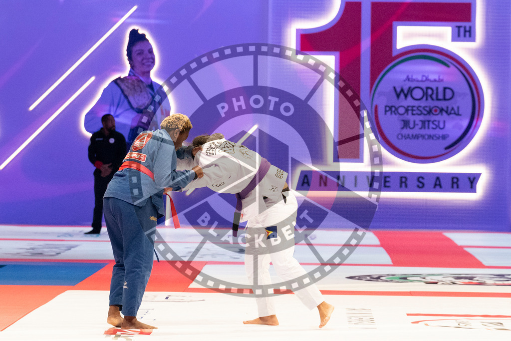 20231106PBB3160 | Fighters compete during the AJP World Master Championship in the Mubadala Arena in Abu Dhabi, Arab United Emirates, on November 6, 2023.