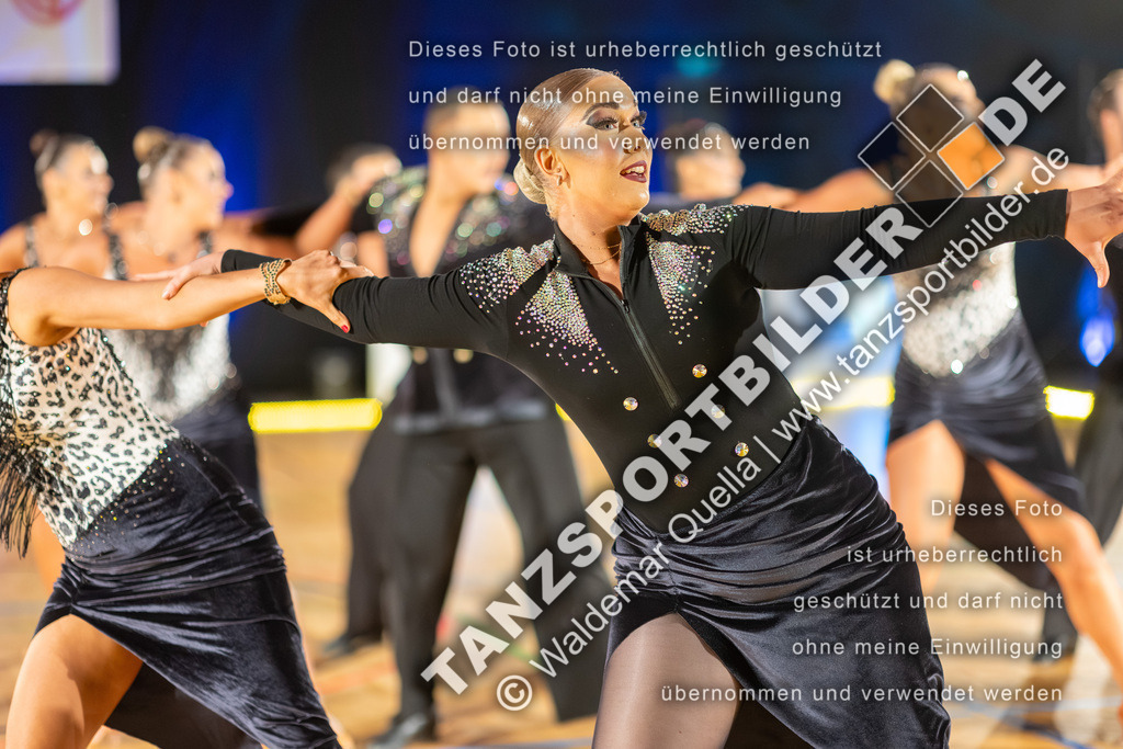 20260321-10252 | Hier finden Sie Tanz Bilder vom Latein und Standard Formationen tanzen. Sportbilder vom Tanzsport. Schöne Fotos und von Weltmeisterschaft, Europameisterschaft, Bundesliga, Regionalliga, Oberliga und Landesliga sowie von GOC Stuttgart, DanceComp, WM Bremen