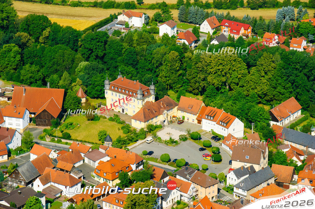 Die Luftaufnahme der Stadt Küps wurde vom UL-Flugzeug heraus erstellt ( keine Drohne )- hohe Auflösung für beste Qualität
