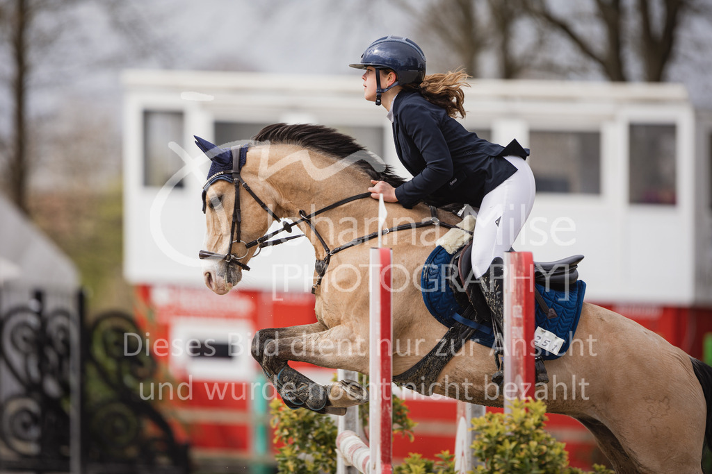 230402_MünsterHandorf_PonyTrophy-397 | Deine schönsten Turniermomente als professionelle Fotos! Entdecke hochwertige Pferdesport-Fotografie im Online-Shop. Jetzt Fotos finden & bestellen!