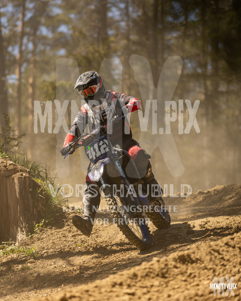 866A5211 | mxndyyvipix