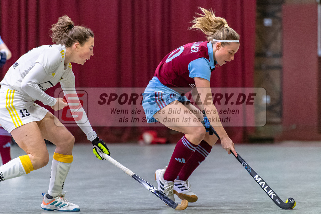 SM_20240114-D5A_1027 | 1.Bundesliga Hallenhockey  (W) UHC - HTHC / 2:5 (1:2)