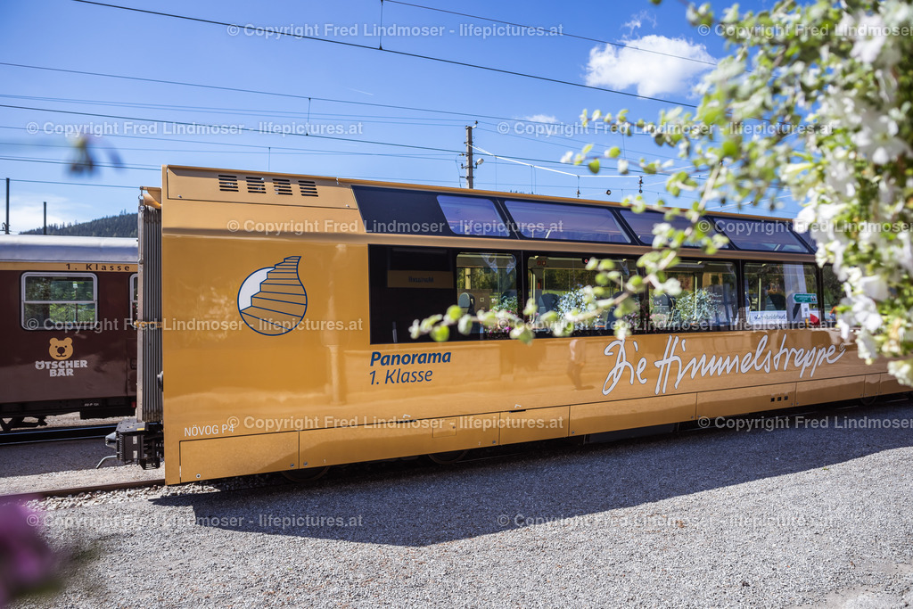 Familienfest Bahnhof Mariazell NOEVOG-42892 | Fotos und Fotoprodukte - Realisiert mit Pictrs.com