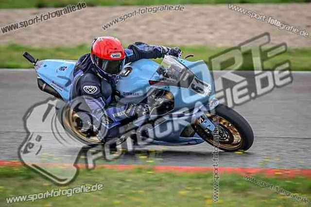 pubi1548 | Professionelle Fotos von Sportveranstaltungen, aber auch Hochzeiten und anderen Events. - Realisiert mit Pictrs.com