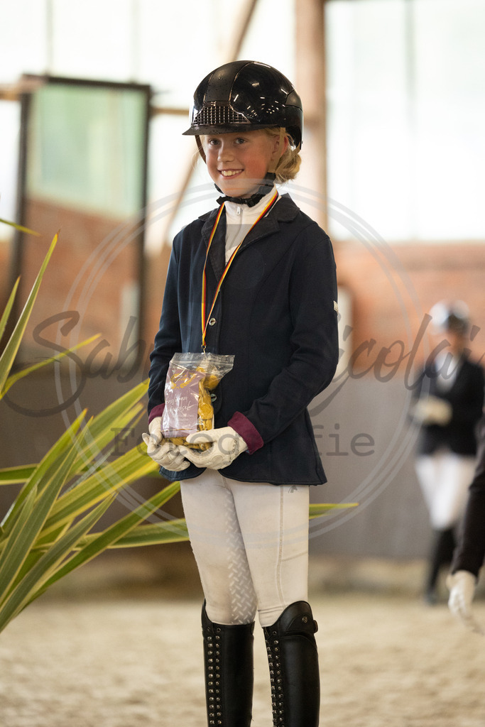 994A2690 | sabrinanicolaifotografie - Realisiert mit Pictrs.com