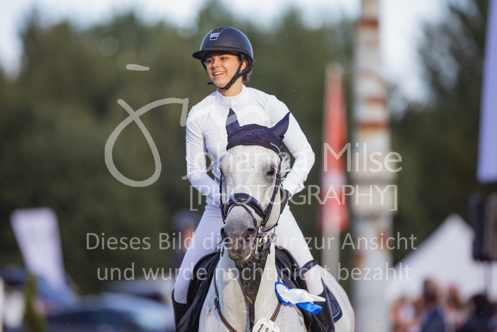 220715_LC_HeinzelmaennchenCup-781 | Deine schönsten Turniermomente als professionelle Fotos! Entdecke hochwertige Pferdesport-Fotografie im Online-Shop. Jetzt Fotos finden & bestellen!