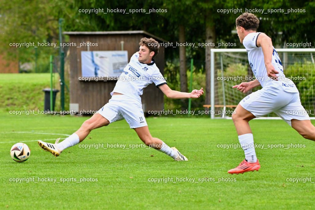 SV Arnoldstein vs. ATUS Velden | #19 Manuel Guggenberger ATUS Velden, #20 Alessandro Kiko ATUS Velden, SV Arnoldstein vs. ATUS Velden, SV Arnoldstein vs. ATUS Velden am 16.09.2025 in Arnoldstein (Waldparkstadion Arnoldstein), Austria, (Photo by Bernd Stefan)