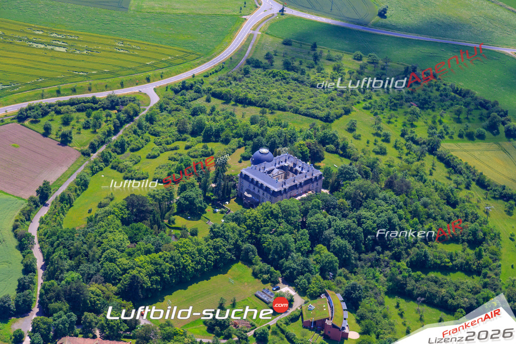 Die Luftaufnahme Wetzhausen - Stadtlauringen wurde vom UL-Flugzeug (keine Drohne) aus fotografiert.Hohe Druck- Auflösung-die Geschenkidee!