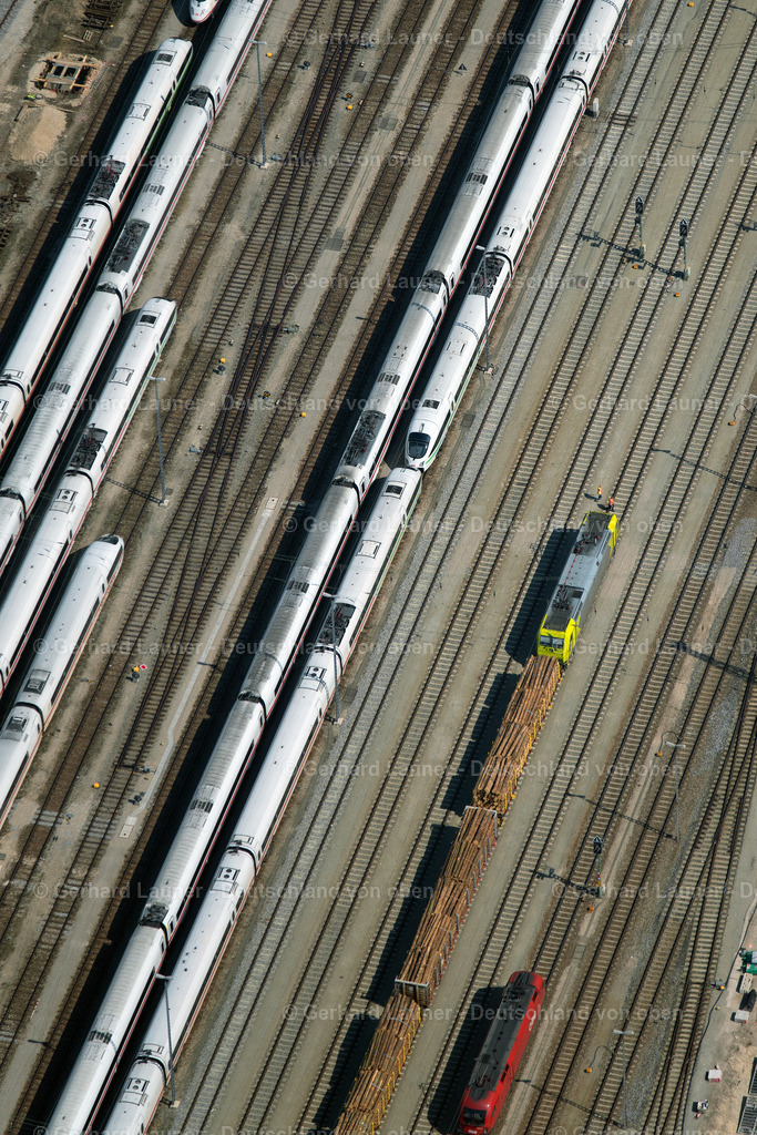 4021679 | Züge am Bahnhof Laim, München