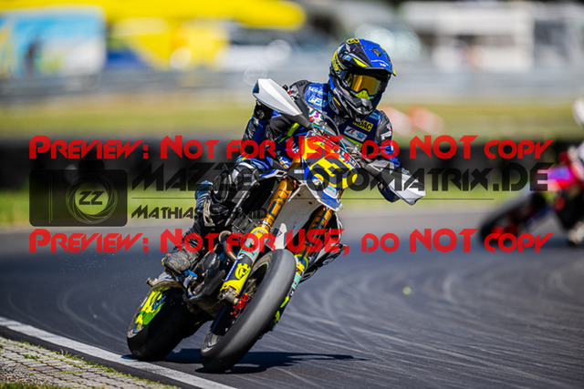 MaZZes_FotoMatrix_220702_2430 | S1