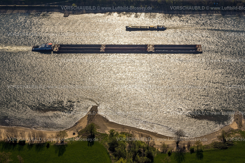 Duisburg250401251LogPort1Rheinhausen | Luftbild, Binnenschifffahrt auf dem Fluss RHein am logport I Rheinhausen, logport 1,  Friemersheim, Duisburg, Ruhrgebiet, Nordrhein-Westfalen, Deutschland