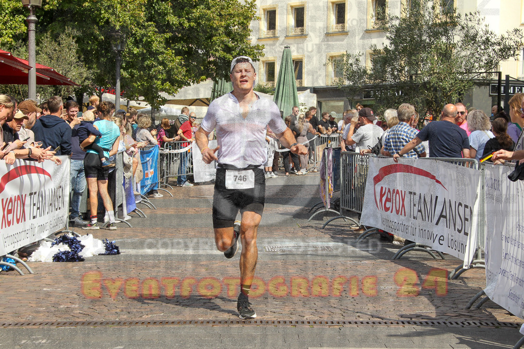 250824_1456_EV4_2399 | Sportfotografie im Rhein-Sieg Kreis, Köln, Bonn, NRW, Rheinland Pfalz, Hessen, etc. Unser Tätigkeitsfeld umfasst den Laufsport vom Volkslauf über den Marathon, Duathlon, Triathon bis zum Ultralauf wie Kölnpfad Ultra oder Schindertrail.