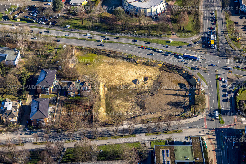 Luenen230204136 | Luftbild, Brachfläche für geplantes Wohn- und Geschäftshaus an der Lange Straße Ecke Kurt-Schumacher-Straße, ehem. Mercedes Autohaus, Lünen, Ruhrgebiet, Nordrhein-Westfalen, Deutschland