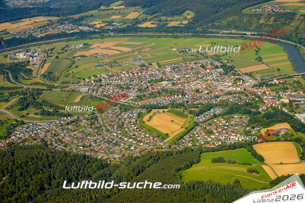 Das Luftbild zeigt :  Obrigheim - Die Luftaufnahme wurde 2024 vom UL-Flugzeug aus erstellt ( keine Drohne ) - Hochauflösende Luftaufnahme - Für grossformatige Ausdrucke geeignet. Die Geschenkidee !Mit Lizenz und Bildrechte bestellbar