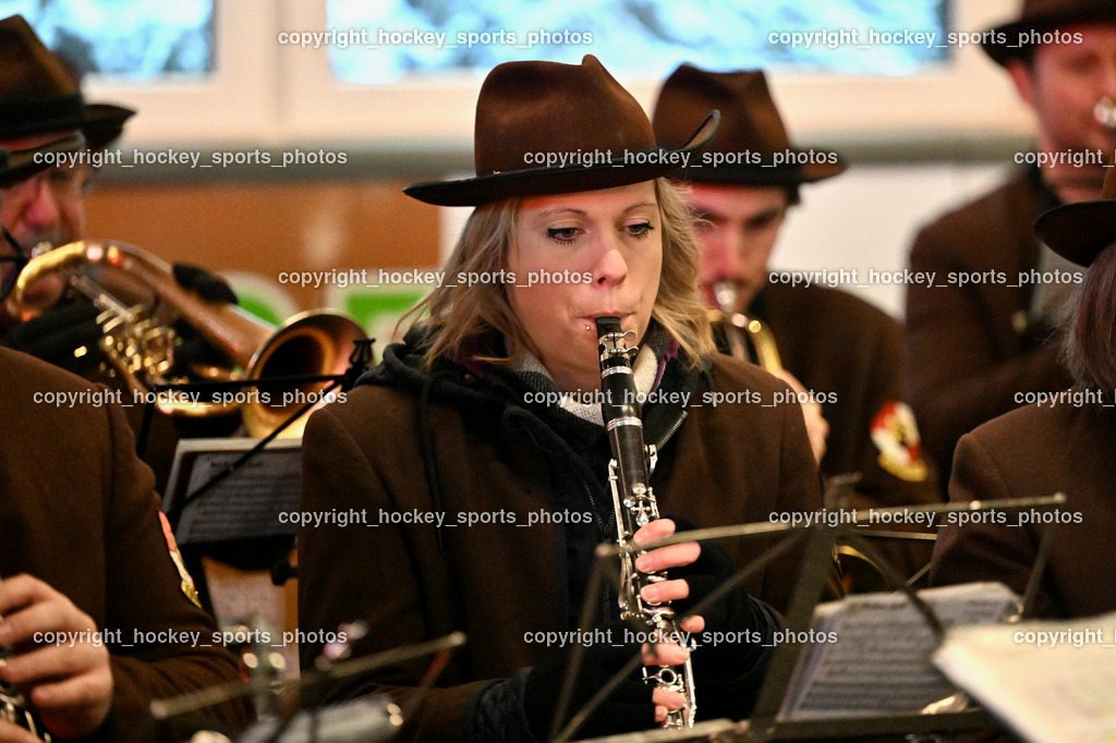 Eishallen Eröffnung Eberstein | Eishallen Eröffnung Eberstein, Eishallen Eröffnung Eberstein am 07.12.2024 in Eberstein (Halle Eberstein), Austria, (Photo by Bernd Stefan)