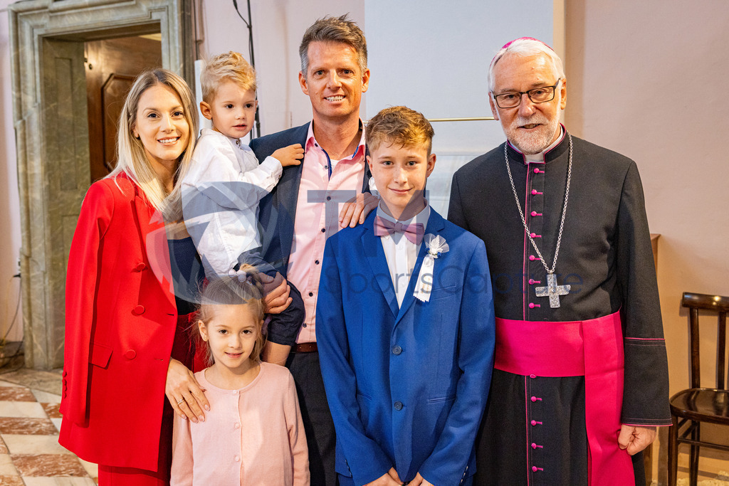 Trainproduction-20240519-1 | Firmung Klagenfurt-Dom 19.05.2024 10:30 Uhr