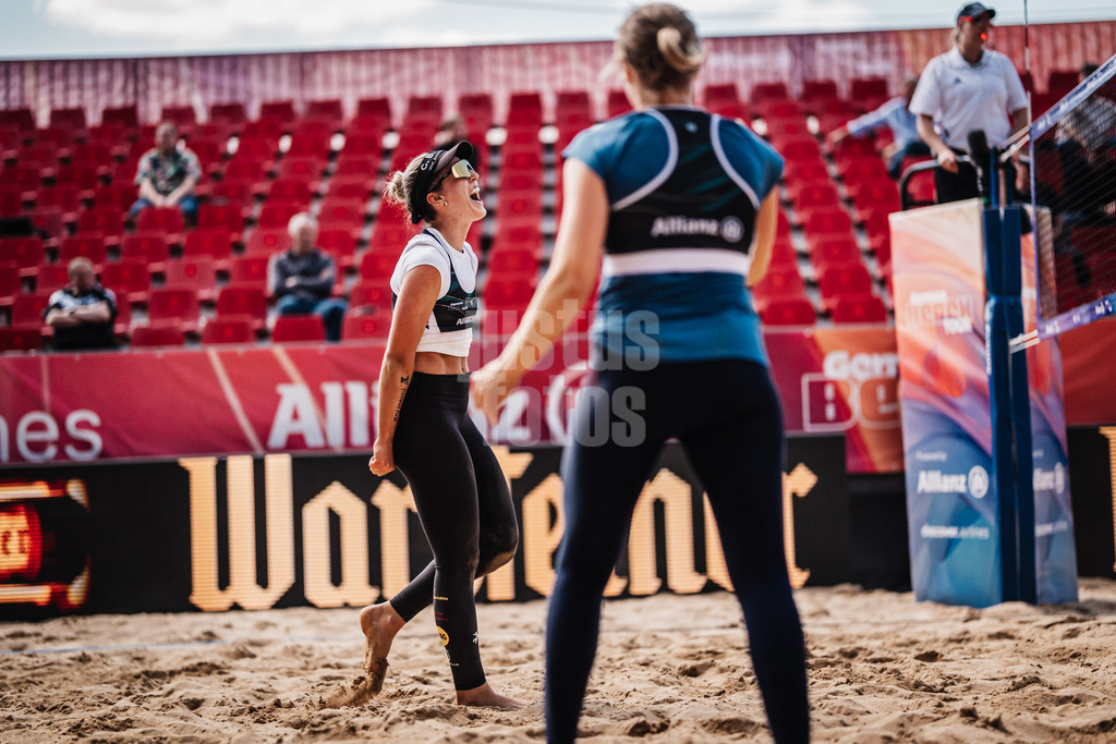 Beachvolleyball | Frauen | Allianz German Beach Tour 2025 | Tourstop Düsseldorf | 08.05.2025 | Louisa Marunde jubelt