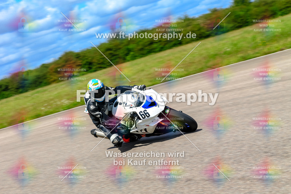 _OUR6589 | Hier findet Ihr Bilder von Touristenfahrten auf der Nürburgring Nordschleife oder von anderen Veranstaltungen die ich besucht habe. Viel Spass beim Durch Schauen 