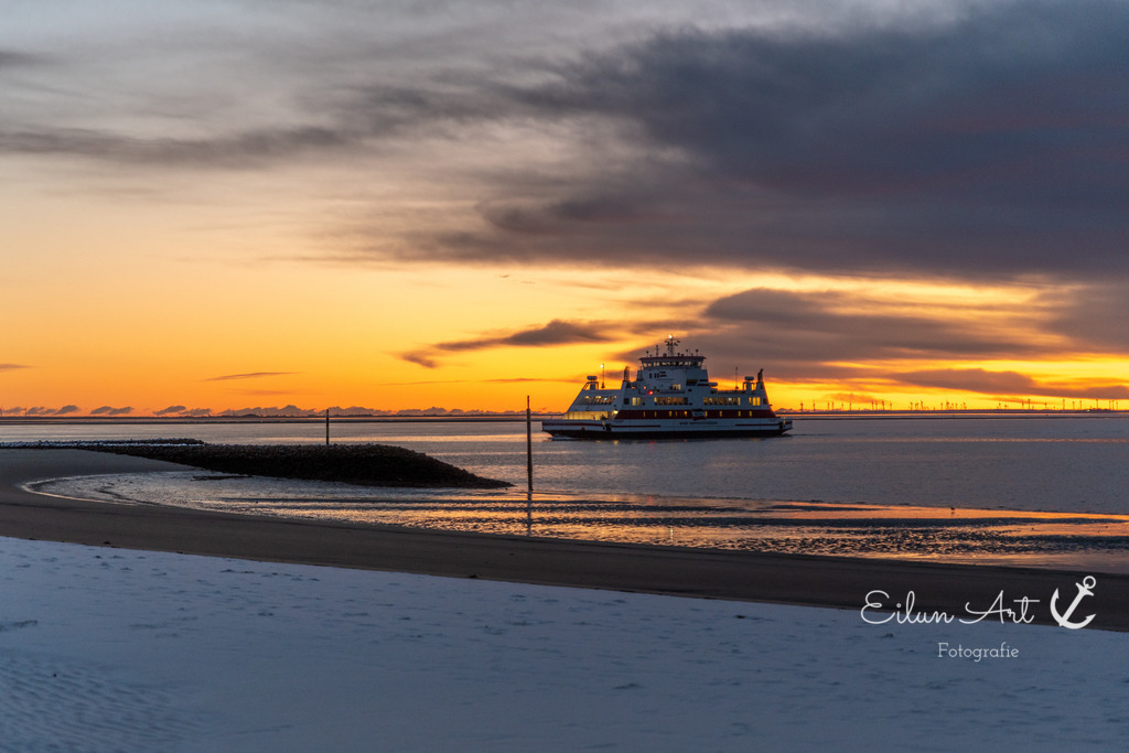 20260103-EAF_7972-2 | Eilun-Art-Fotografie Levke Martens, ihre Fotografin für Immobilien- und Landschaftsfotografie auf Föhr, Föhrer Motive als Poster, Leinwand, hinter Acrylglas oder stelle dir deinen eigenen Monatskalender zusammen, mit nur einem Klick
