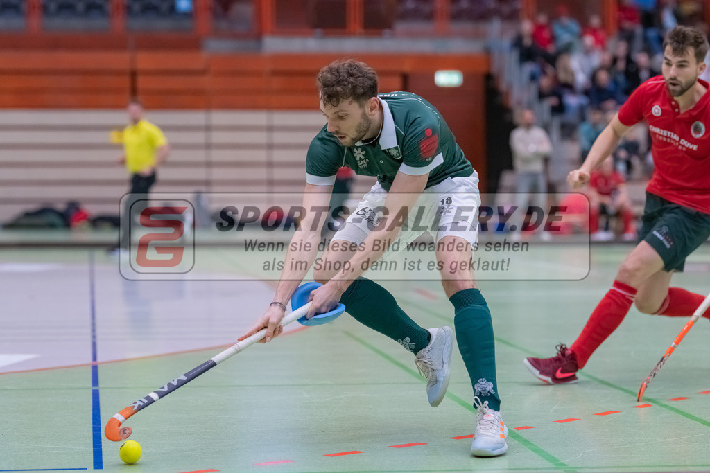 HK_20230108_102387 | 1. Bundesliga ( Halle ) Herren Crefelder HTC - Uhlenhorst Mülheim am 8.1.2023 Crefelder HTC  ( CHTC ), Krefeld , Lukas Mertgens ( Uhlenhorst Mülheim #18 )