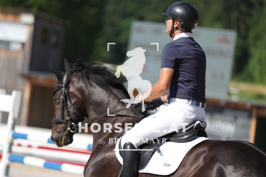 0P6A5347 | Willkommen bei Brunnmayr - Design & Fotografie – Ihrem Spezialisten für Reitturniere und Pferdeveranstaltungen in Oberösterreich, Salzburg und Bayern! Seit über 17 Jahren sind wir leidenschaftlich dabei.