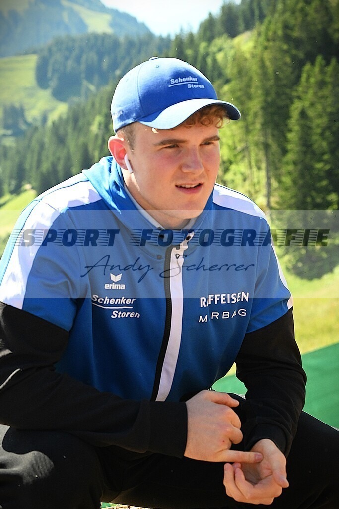 aDSC_1077 | Kaufen Sie Sportbilder im Onlineshop von Andy Scherrer Sportfotografie. Faszinierende Bilder von Sportevents aus der ganzen Schweiz. Fussball, Frauenfussball, Unihockey, Handball, Schwingen und weiteren Sportarten. - Realisiert mit Pictrs.com