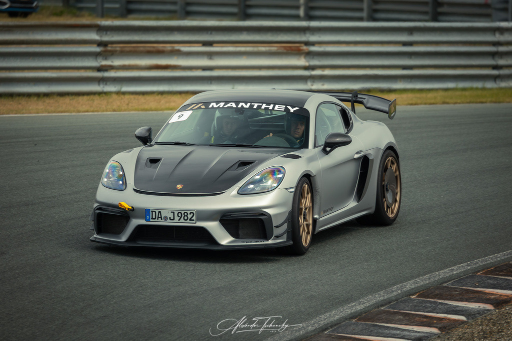 R6AT2342 _Alexander Tschuncky | Entdecken Sie die faszinierende Welt von Alexander Tschuncky Arts: Kreative Fotografie, atemberaubende Automobilkunst und hochwertiger Bilderdruck. Lassen Sie sich inspirieren! - Realisiert mit Pictrs.com