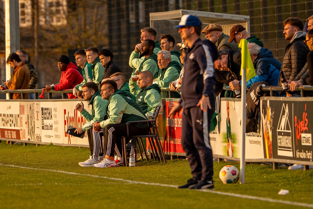 Fußball I Herren I Saison 2025-2026 I Landesliga Weser-Ems I 23. Spieltag I SFN Vechta - BW Lohne II I 00254 | jns.sportfotos - Realisiert mit Pictrs.com