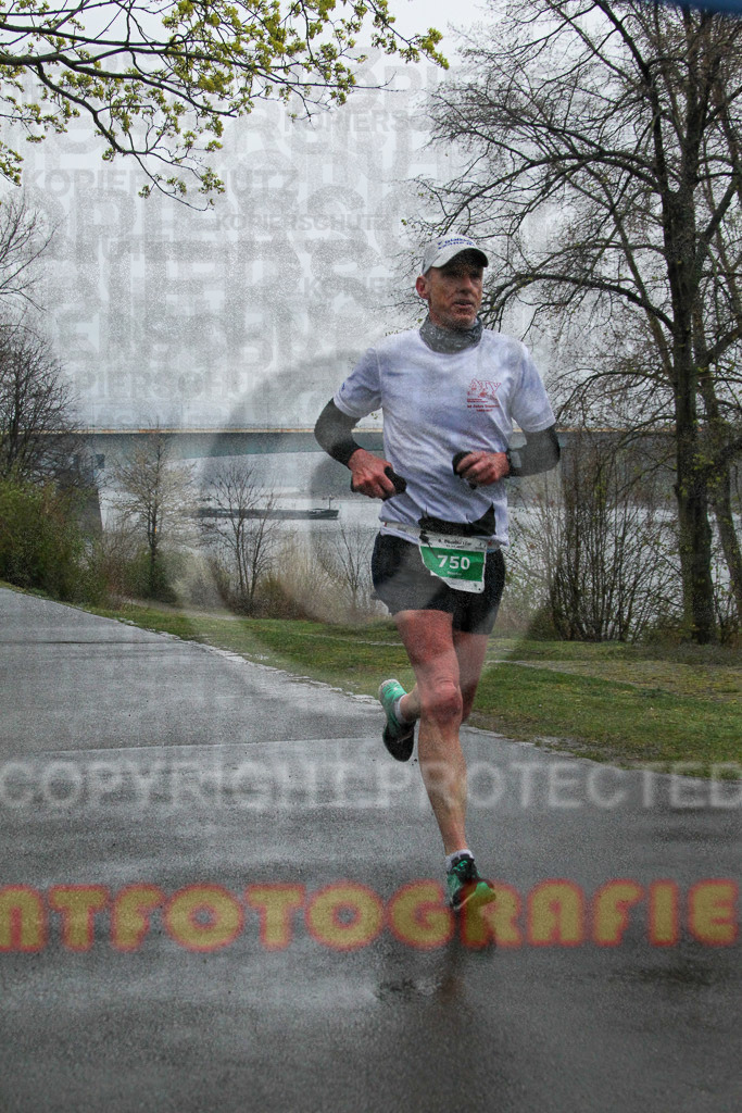 220331_1917_EV4_9348 | Sportfotografie im Rhein-Sieg Kreis, Köln, Bonn, NRW, Rheinland Pfalz, Hessen, etc. Unser Tätigkeitsfeld umfasst den Laufsport vom Volkslauf über den Marathon, Duathlon, Triathon bis zum Ultralauf wie Kölnpfad Ultra oder Schindertrail.