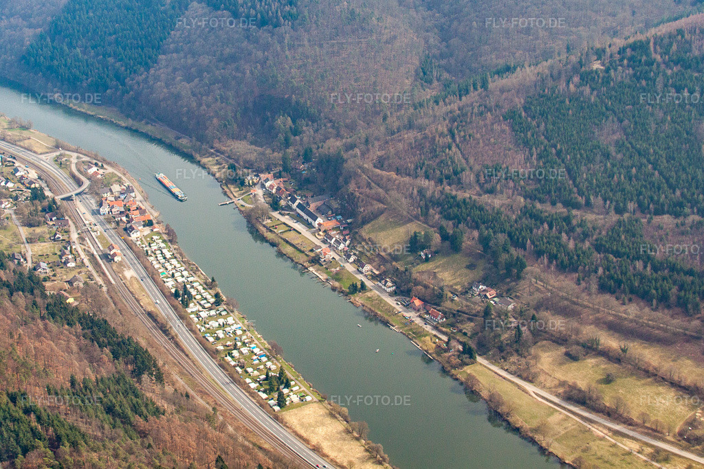 Luftbild: Neckarhausen, Campingplatz Hessisches Neckartal im Ortsteil Neckarhausen in Neckarsteinach im Bundesland Hessen in Deutschland. Foto: IMG_37986.jpg vom 12.03.2011 durch Werner Riehm/FLY-FOTO.de