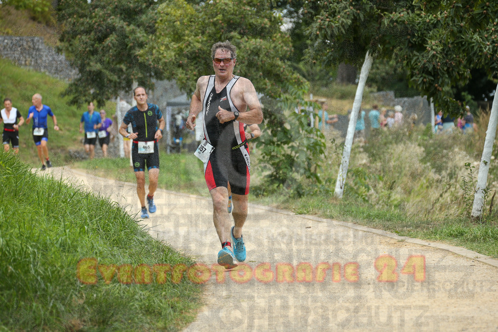 250824_1343_EX1_3425 | Sportfotografie im Rhein-Sieg Kreis, Köln, Bonn, NRW, Rheinland Pfalz, Hessen, etc. Unser Tätigkeitsfeld umfasst den Laufsport vom Volkslauf über den Marathon, Duathlon, Triathon bis zum Ultralauf wie Kölnpfad Ultra oder Schindertrail.