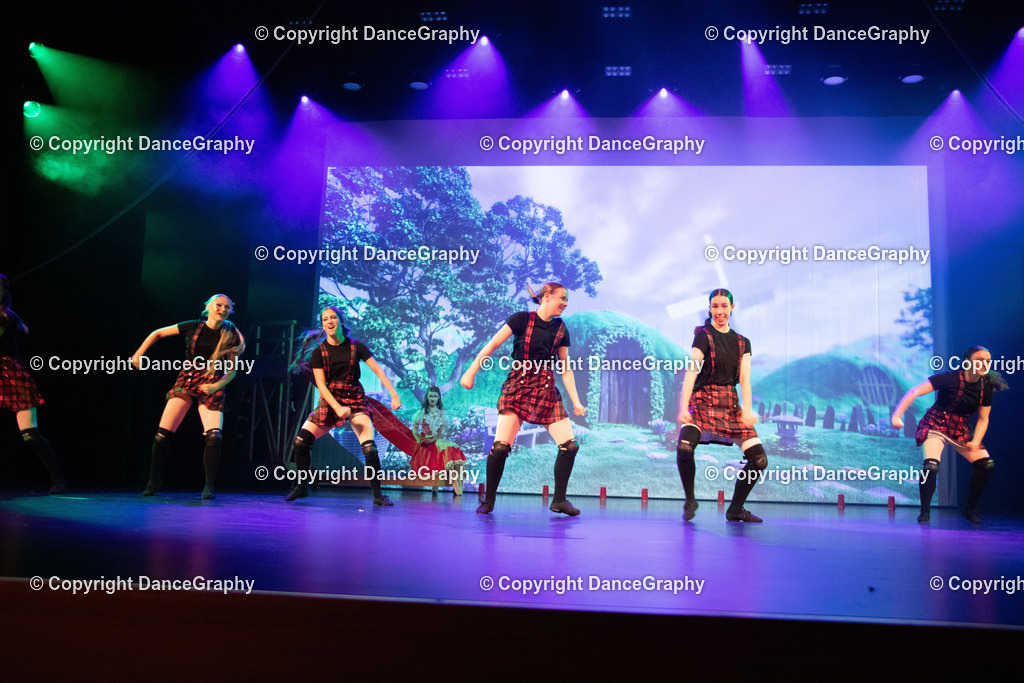 GPHY3080 | DanceGraphy - Realisiert mit Pictrs.com