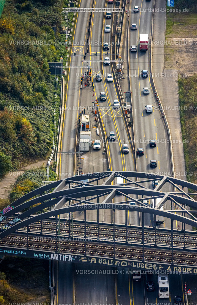 Herne241015838 | Luftbild, Großbaustelle Autobahnkreuz Herne, Stau auf der Autobahn A43 an der Eisenbahnbrücke, Baukau-West, Herne, Ruhrgebiet, Nordrhein-Westfalen, Deutschland