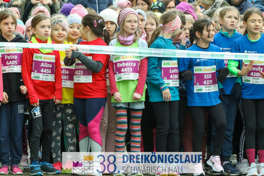 400m AOK Junior Cup | 3 Koenigslauf 2024 400m AOK Junior Cup - Realisiert mit Pictrs.com