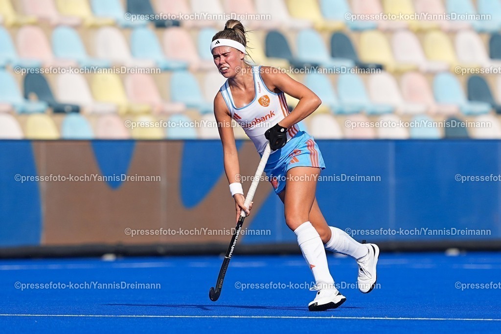 xydrx13082503045 | 13.08.2025, xydrx, Frauen EuroHockey Championship 2025, Gruppenphase, Gruppe A, Niederlande - Frankreich, Sparkassenpark Mönchengladbach:
