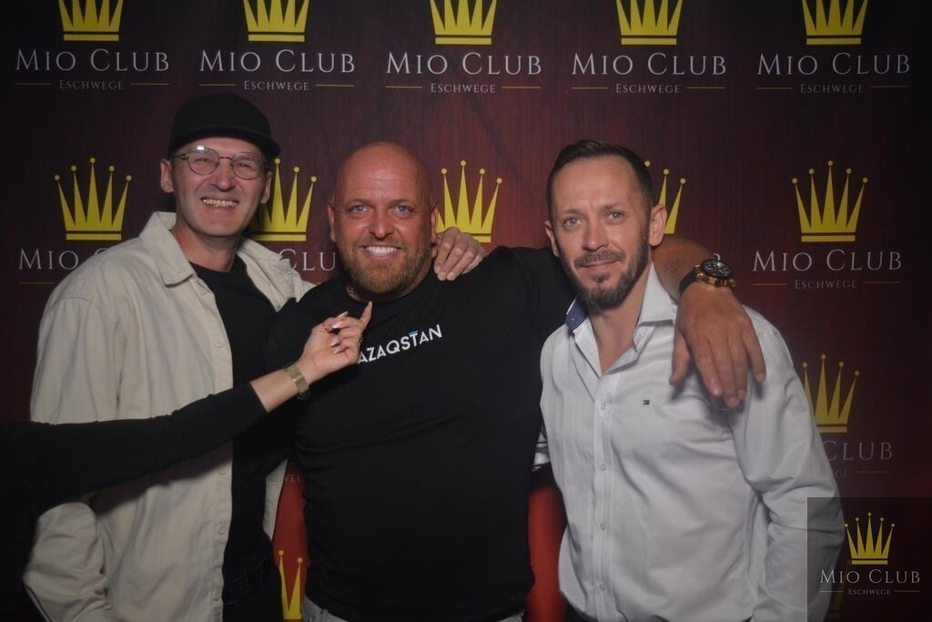 20260720_143702 | Fotobox mieten im Eichsfeld und Werra-Meißner-Kreis – Galaxy Eventservice bietet professionellen Service, Sofortdruck und persönliche Betreuung für Hochzeiten, Firmenfeiern und Events in deiner Region. Jetzt anfragen! - Realisiert mit Pictrs.com