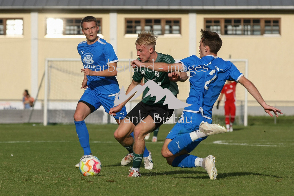 993T2305 | Medien- Sport- Entertainmentfotos