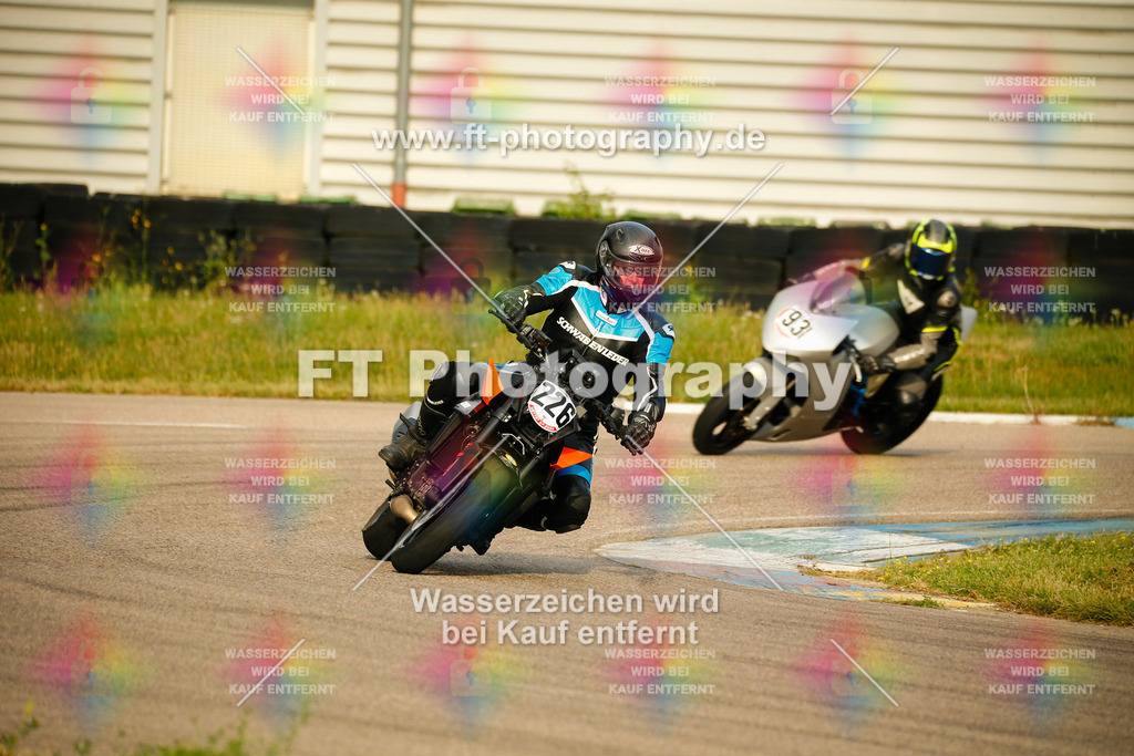 _MOT5094 | Hier findet Ihr Bilder von Touristenfahrten auf der Nürburgring Nordschleife oder von anderen Veranstaltungen die ich besucht habe. Viel Spass beim Durch Schauen 