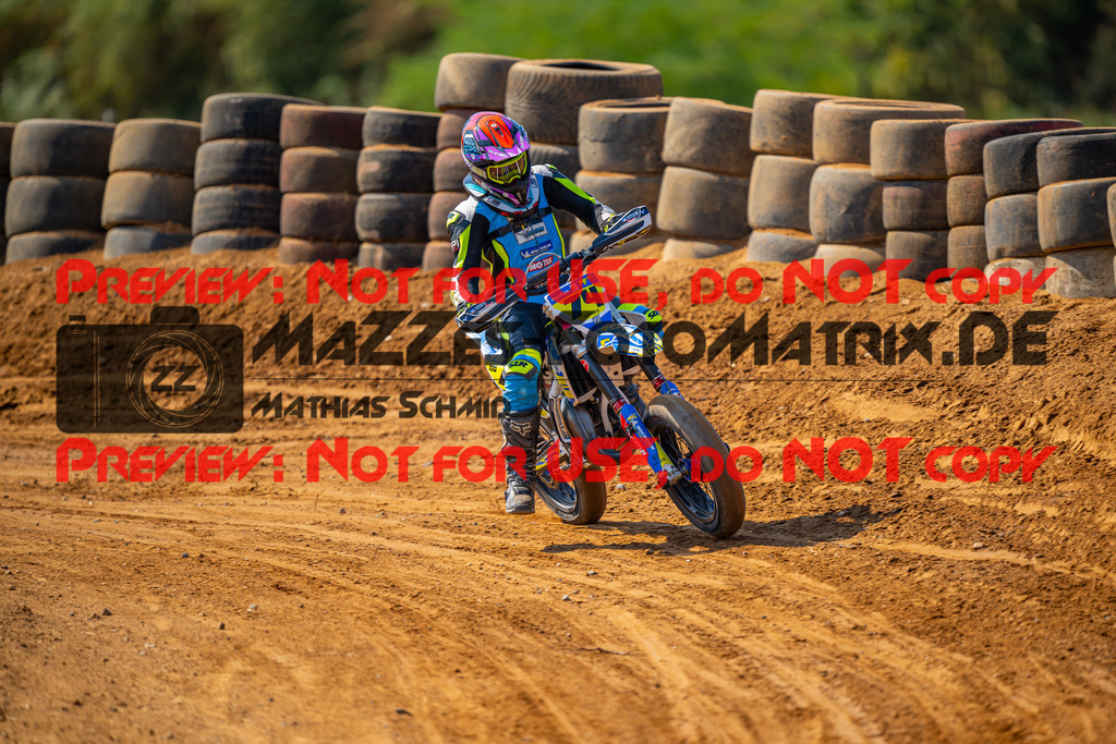 MaZZes-Fotomatrix-20260815-605194 | ROOKIES