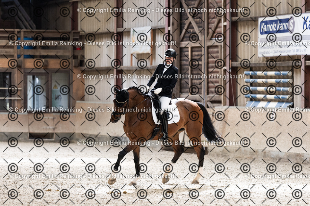 CL5A1327 | Emilia Reinking Fotografie - Realisiert mit Pictrs.com