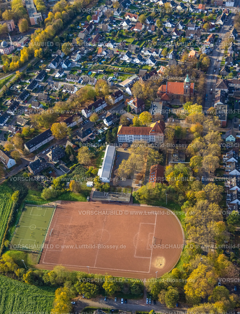 Gelsenkirchen221102285noerdlich | Luftbild, Sportanlage Valentinstraße, Sportplatz DJK Arminia Hassel, Sekundarschule Hassel, St. Michael-Kirche, Hassel, Gelsenkirchen, Ruhrgebiet, Nordrhein-Westfalen, Deutschland