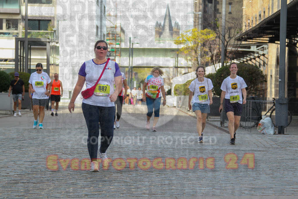 250920_1348_EV4_6712 | Sportfotografie im Rhein-Sieg Kreis, Köln, Bonn, NRW, Rheinland Pfalz, Hessen, etc. Unser Tätigkeitsfeld umfasst den Laufsport vom Volkslauf über den Marathon, Duathlon, Triathon bis zum Ultralauf wie Kölnpfad Ultra oder Schindertrail.