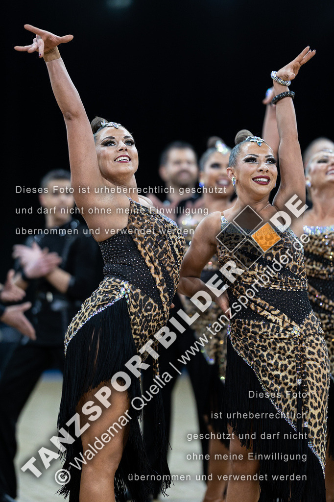 20230226-10559 | Hier finden Sie Tanz Bilder vom Latein und Standard Formationen tanzen. Sportbilder vom Tanzsport. Schöne Fotos und von Weltmeisterschaft, Europameisterschaft, Bundesliga, Regionalliga, Oberliga und Landesliga sowie von GOC Stuttgart, DanceComp, WM Bremen