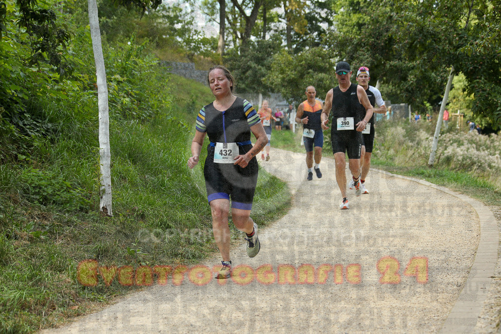 250824_1409_EX1_5197 | Sportfotografie im Rhein-Sieg Kreis, Köln, Bonn, NRW, Rheinland Pfalz, Hessen, etc. Unser Tätigkeitsfeld umfasst den Laufsport vom Volkslauf über den Marathon, Duathlon, Triathon bis zum Ultralauf wie Kölnpfad Ultra oder Schindertrail.