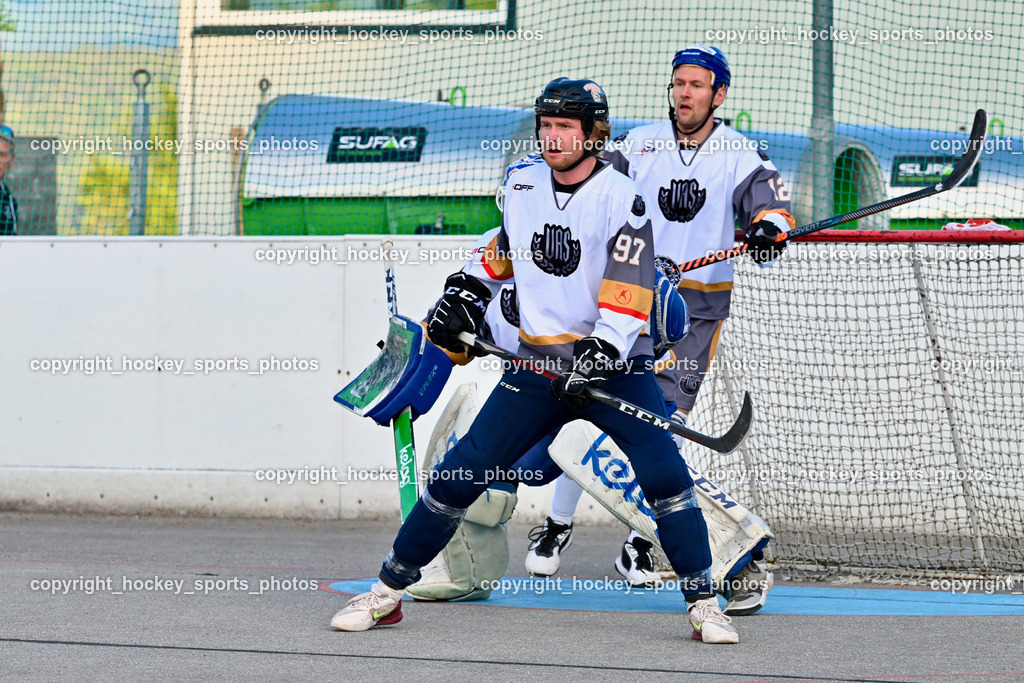 SV ASKÖ Hockey Villach vs. VAS Villach | #97 Pirsch Christoph, #12 Duricky Jan, SV ASKÖ Hockey Villach vs. VAS Villach, SV ASKÖ Hockey Villach vs. VAS Villach am 10.05.2025 in Villach (Alpen Arena ), Austria, (Photo by Bernd Stefan)